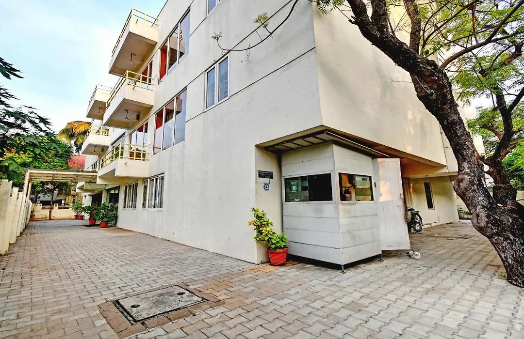 Treebo Vapr Guindy Ekkatuthangal-1